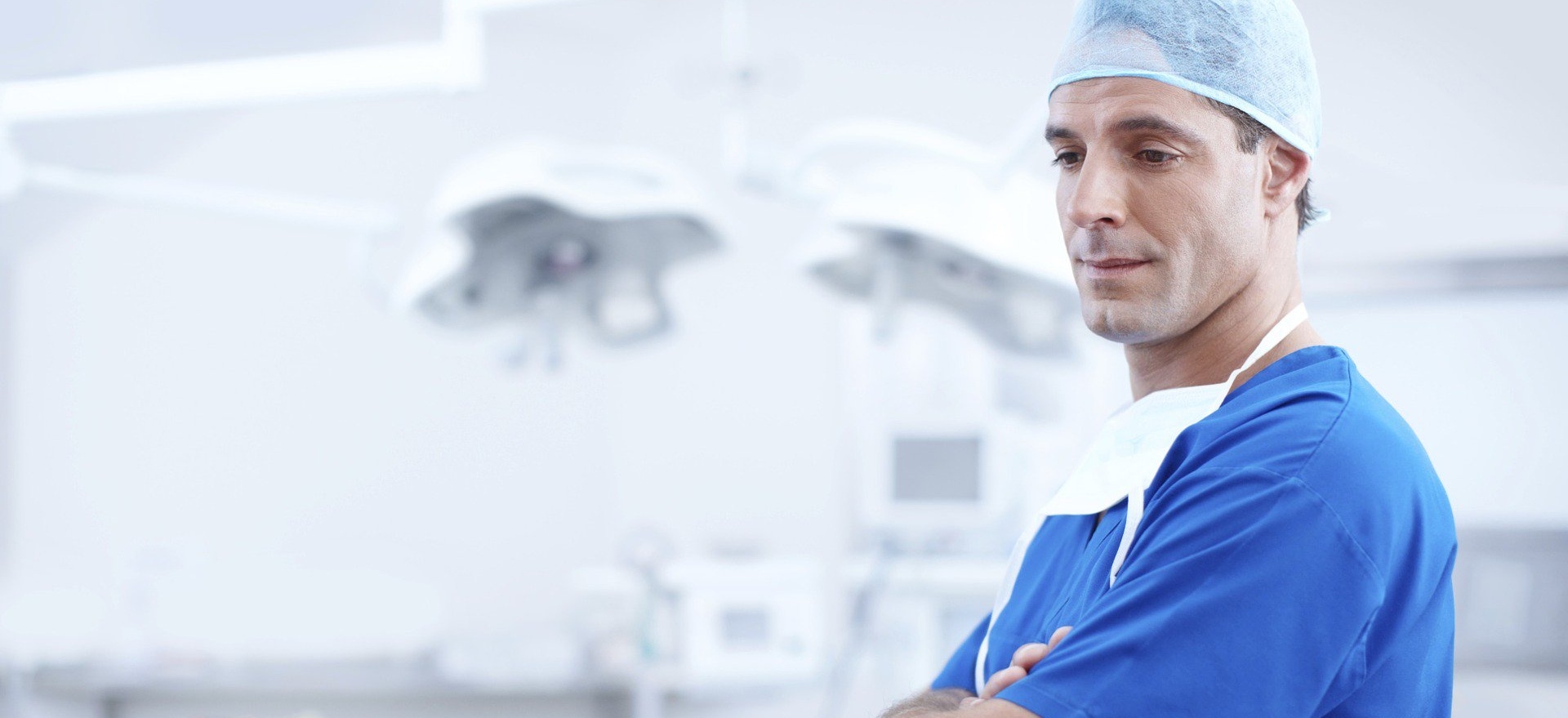 doctor-1149149_1920-165192-edited